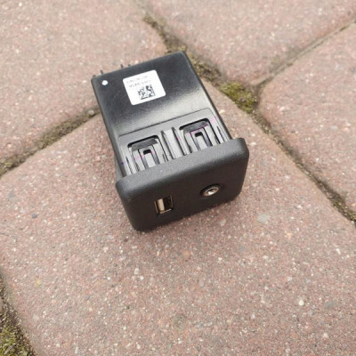 USB AUX sterownik Opel Astra K V 13599456