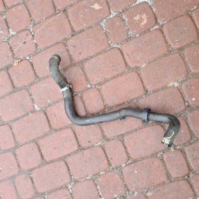 Przewód rura wąż wody Renault Clio IV 215018337R