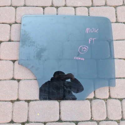 Szyba tył tylna prawy ciemna 2013r OPEL Mokka