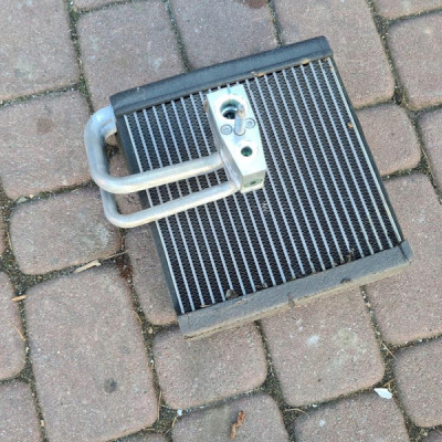 Skraplacz chłodnica kklima Opel Mokka 13K150323AM