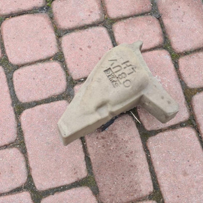 Absorber wyciszenie błotnika lewe Opel Mokka