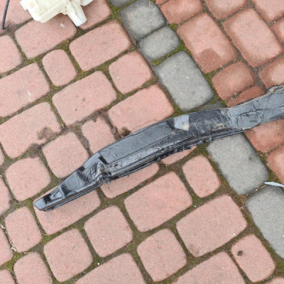 Absorber wyciszenie błotnika prawe Opel Mokka