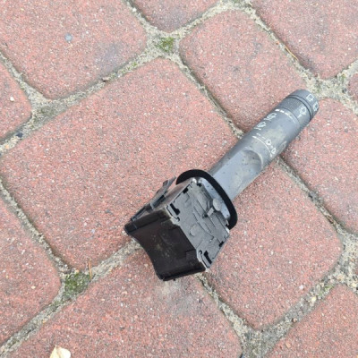 Manetka przełacznik zespolony Opel Mokka 95458057