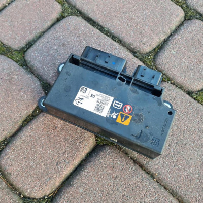 Moduł sterownik poduszek Opel Mokka 13590216