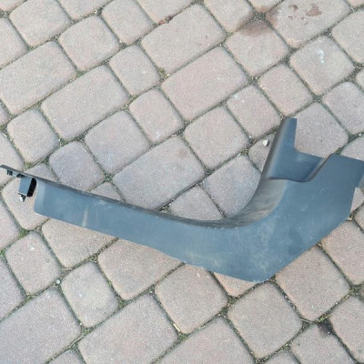 Plastik obudowa osłona próg Opel Mokka 95470268