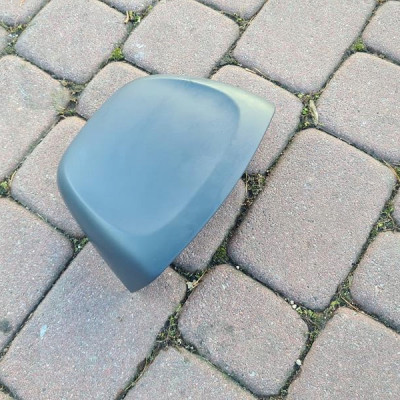 Daszek obudowa wyświetlacza Opel Mokka AVF90936