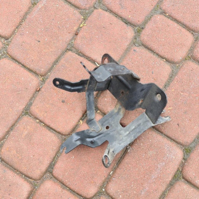 Podstawa pompy wspomagania Opel Meriva B