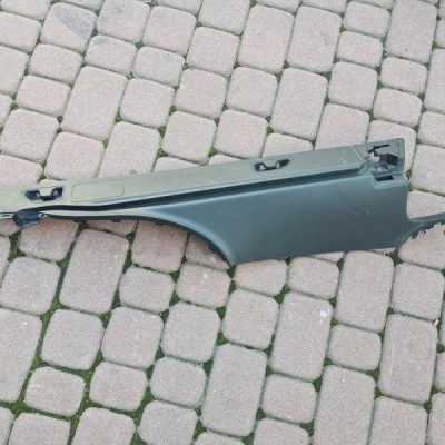 Prowadnica rolety bagażnika Opel Insignia B