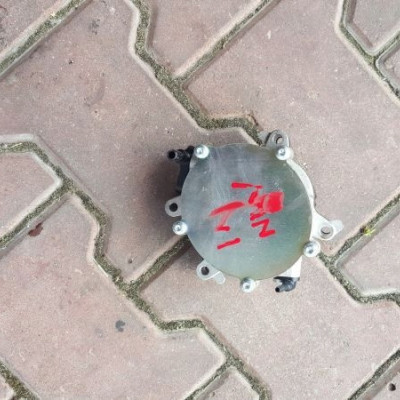 Pompa Wakum Opel Astra J IV 55488984