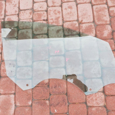 Szyba przód przednia prawa Opel Astra K V 2018r