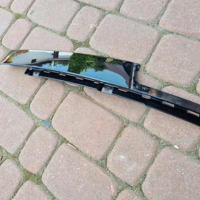 Listwa drzwi słupka połysk przód Opel Insignia B 39118653