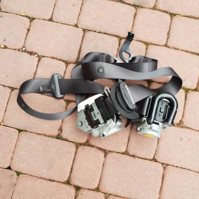 Pas pasy pirotechniczne AIRBAG Opel Astra K V 39141266 39141265