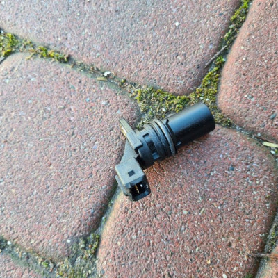 Czujnik wtecznego skrzyni Vivaro Trafic 2.0DCI