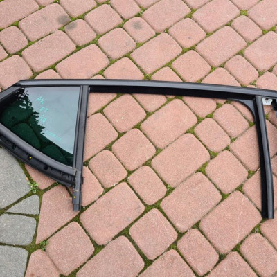 Szyba tył tylna HB prawa Opel Astra K V 2019r