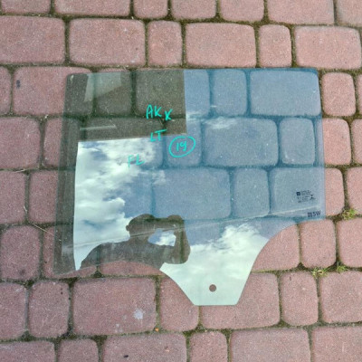 Szyba tył tylna lewa kombi Opel Astra K V 2019r