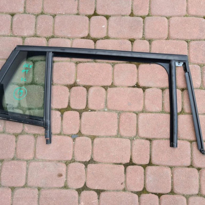 Szyba tył tylna prawa kombi Opel Astra K V 2019r