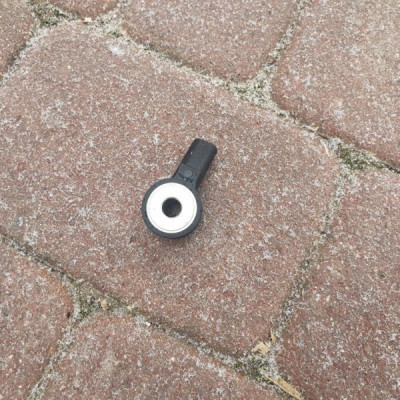 Czujnik stukowy Opel Astra K V 1.2T 55494828