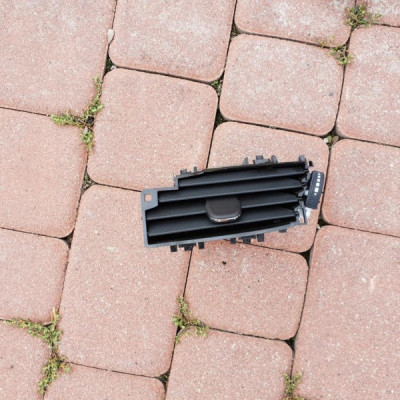 Kratka nawiew nadmuch deski EU Opel Astra K V