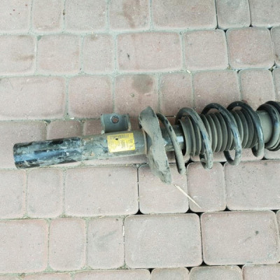 Amortyzator Mcperson GTC 1.4t Opel Astra J IV 4