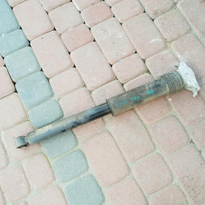 Amortyzator tył tylny 1.4T Opel Astra 5 V K