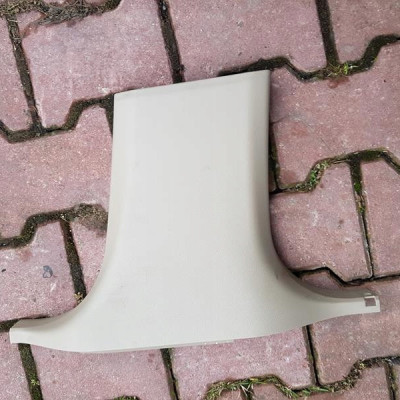 Obudowa osłona słupka plastik Mercedes W218 CLS