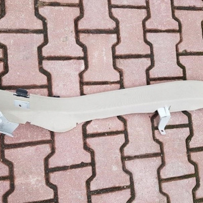 Obudowa osłona plastik Mercedes W218 CLS