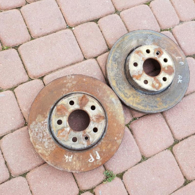 Tarcze przód przednie IGŁA 1.4T Opel Astra K 5 V