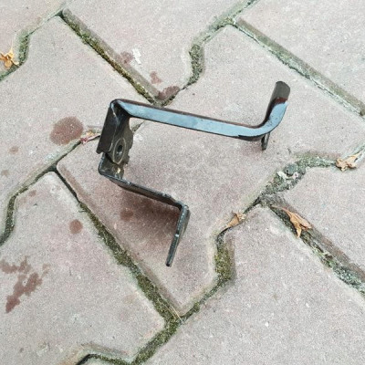 Uchwyt mocowanie pompki Movano B Master III 2.3DCI