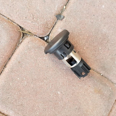 Gniazdo wtyczka zapalnicznki Opel Insignia