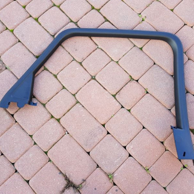 Tapicerka ramki okna lewa Audi Q3 8U0867671