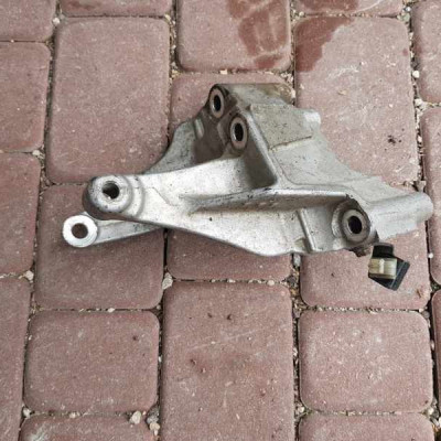 Łapa poduszka reduktora Honda Accord VIII