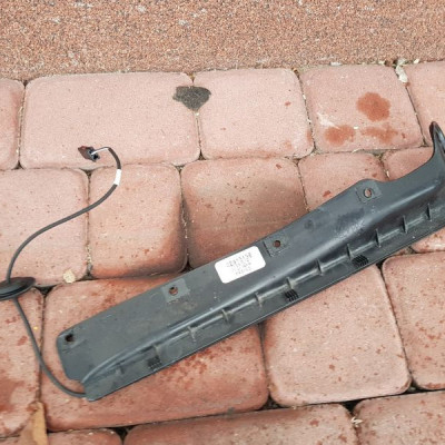 Listwa klapy elektrycznej Opel Insignia 22915136