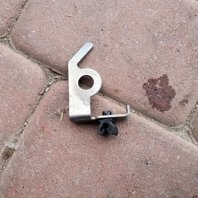 Mocowanie uchwyt przewodu Opel Insignia B 55502447