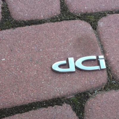 Napis Emblemant Znaczek VIVARO TRAFIC PRIMASTAR