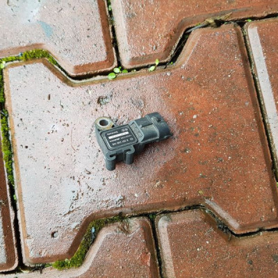 CZUJNIK CISNIENIA Opel Corsa D 1.6 T 0261230146