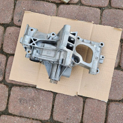 Pompa podstawy wody uchwyt Toyota Supra MK5 BMW 3.0 G20 G21 8650986