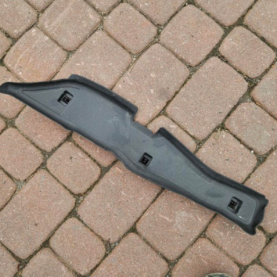 Absorber błotnika Toyota Supra MK5 BMW 142431-10 5148 8 811 652 8811652