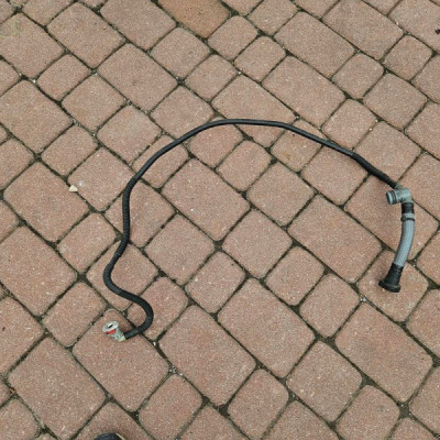 Przewód paliwowy podcisnienia Toyota Supra MK5 BMW 3.0 G20 G21 8811696-04