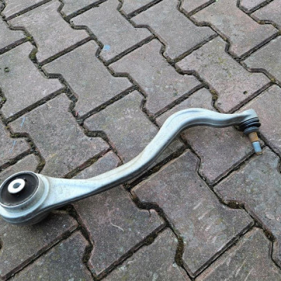 Wahacz przedni prawy Toyota Supra MK5 BMW 3.0 G20 G21 6878588 687858802