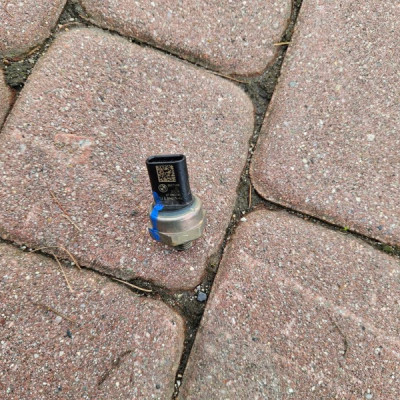 Czujnik ciśnienia oleju Toyota Supra MK5 BMW 3.0 G20 G21 8647488 8647488-02