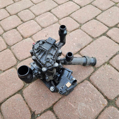 Pompa wody zawór Toyota Supra MK5 BMW 3.0 G20 G21 8642559 8642559-05