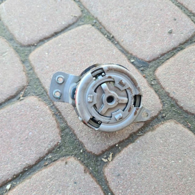 Bębenek fotela regulacja mechanizm dzwignia Opel Zafira C Astra J