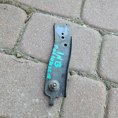 Uchwyt wspornik mocowanie poziomicy lampy sterownika Opel Insignia B