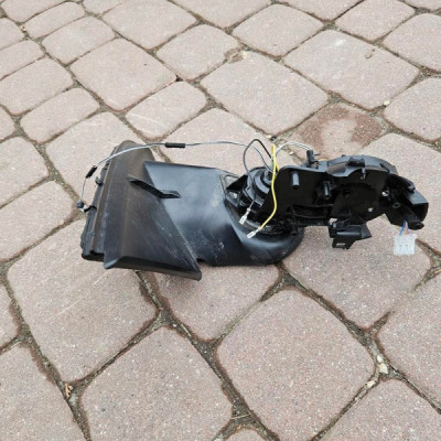 Lusterko uszkodzone 10PIN dioda podswietlenie Opel Insignia B