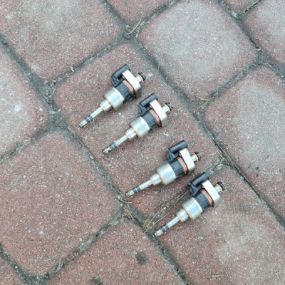 Wtrysk wtryskiwacz paliwa benzyna 1.5T Opel Insignia B 12685819