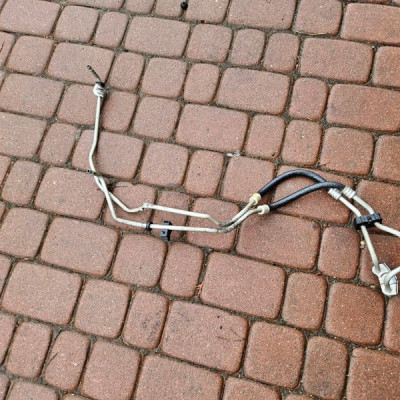 Przewód przewody chłodnic automat LIFT Opel Insignia B 4305