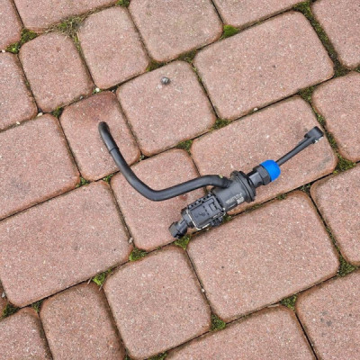 Pompka sprzęga wysprzęglik Renault Captur II 2 306107761R
