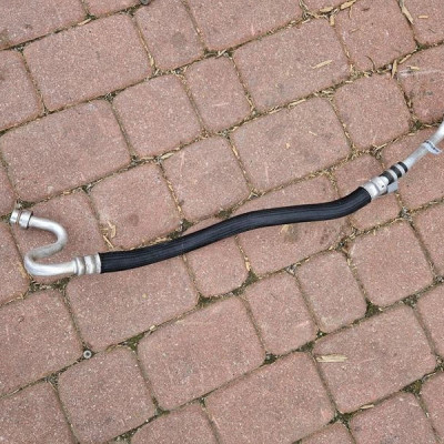 Przewód klimatyzacji 1.5D Renault Captur II 2 924543124R