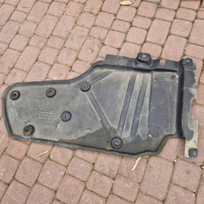 Plastik obudowa osłona pod auto Renault Captur II 2 748A25334R