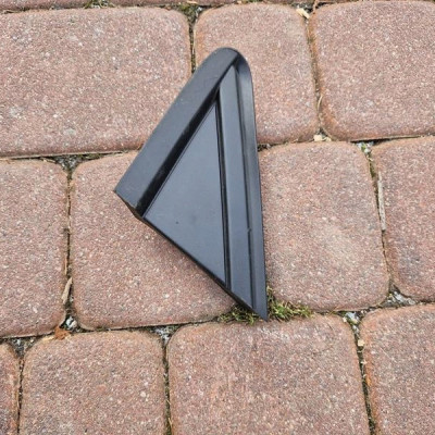 Listwa błotnika lewa trójkat osłona Renault Captur II 2 638756009R